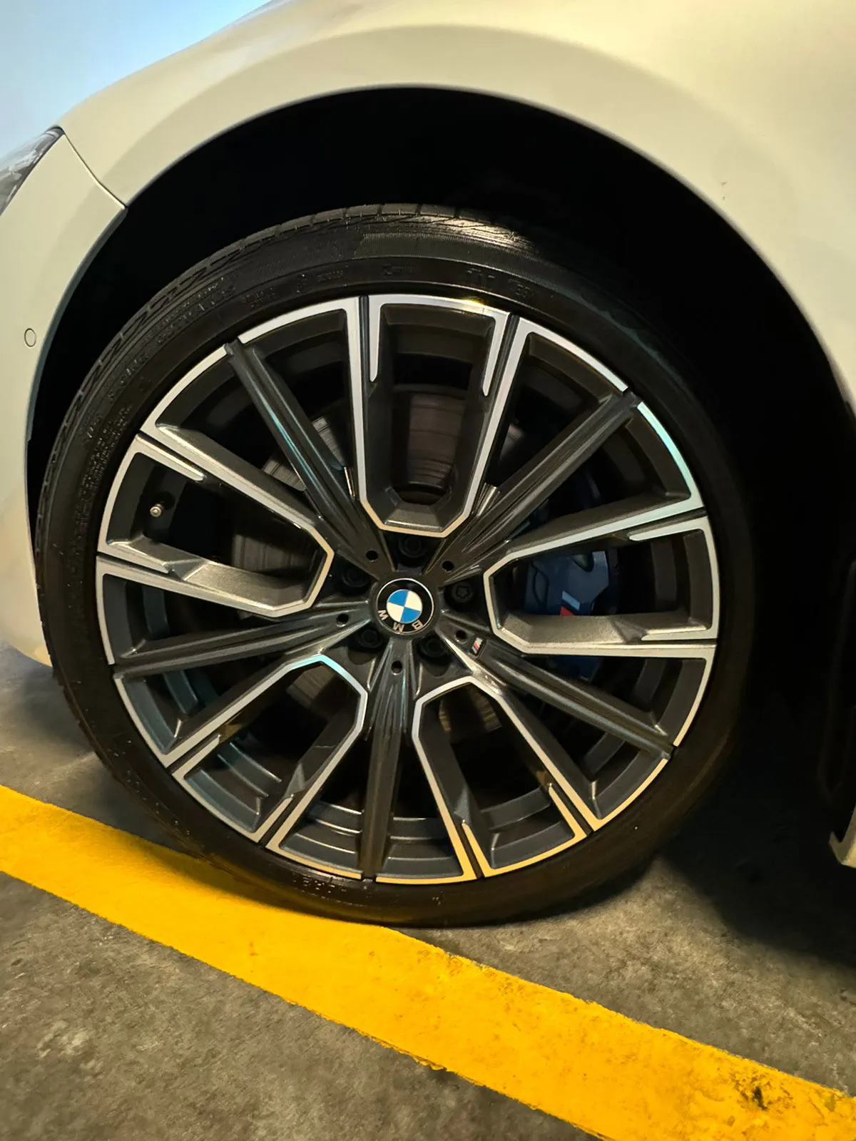 Preview imagenes del auto